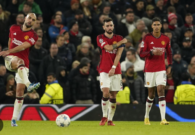 Manchester United avslutter Champions League-sesongen med knusende tap